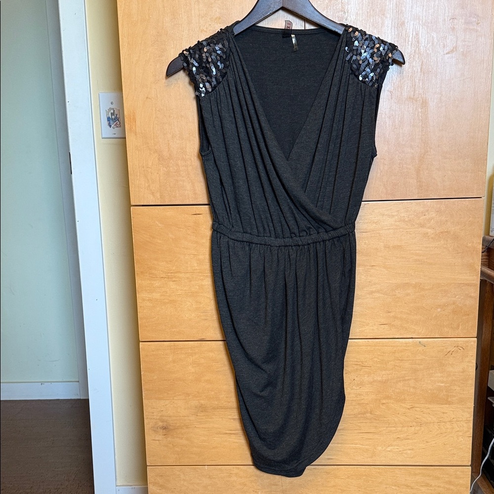Elegant Sequin Shoulder Short Dress (Brand: XT)
